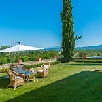 Pucci 12, Emma * Monte San Savino