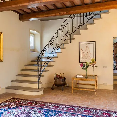 Villa Pucci 12, Emma