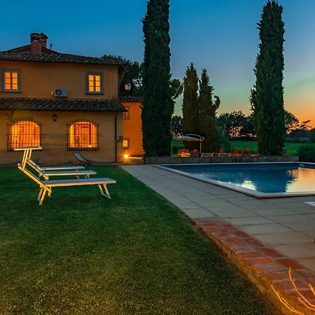 Villa Pucci 12, Emma Monte San Savino